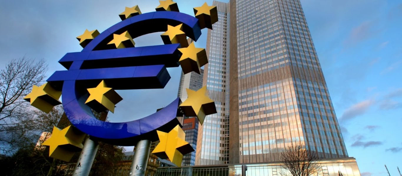 ΕΚΤ: Πρόβλεψη για ύφεση της οικονομία της Ευρωζώνης 8,3% και ανάπτυξη 5,7% το 2021